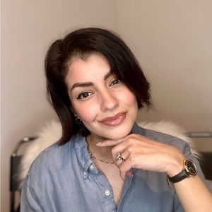 Meet your Posher, Monica